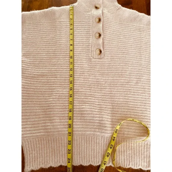 NEW FRNCH Meggy Rose Pale Short Sleeve Mock Neck Sweater M - Picture 8 of 8